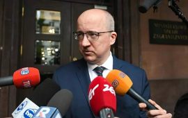 पोल्याण्डद्वारा युक्रेनलाई ४.७ अर्ब डलर बराबरको सैन्य सहयोग, शरणार्थी फिर्ता गर्ने विषयमा मौनता