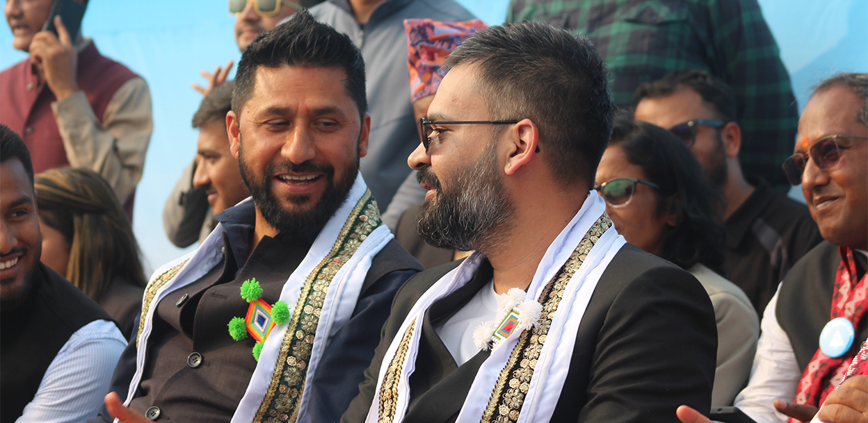 इटहरीमा रास्वपाको सभा : बालेन सम्भावना देखाउँदै अघि बढे, रवि आलोचनामै अड्किए