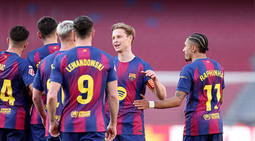 बार्सिलोना ला लिगाको शीर्षस्थानमा उक्लियो