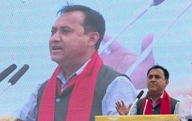 फागुन १८ गते खुलामञ्चमा प्रधानमन्त्रीका उम्मेदवारबीच बहस गरौँ : विश्वप्रकाश शर्मा