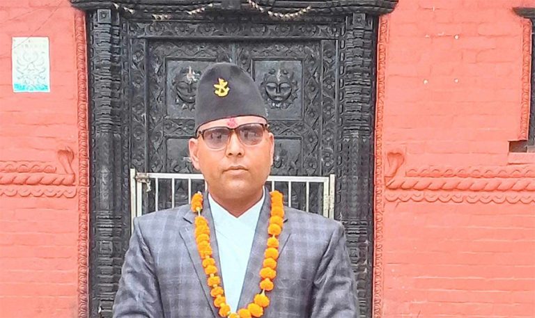 रास्वपा धनगढीका संस्थापक सभापति बिष्टद्वारा पार्टी परित्याग