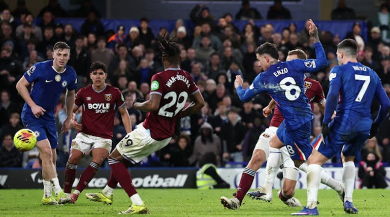 प्रिमियर लिग : इन्जुरी समयको गोलमा चेल्सीको पुनरागमन जित