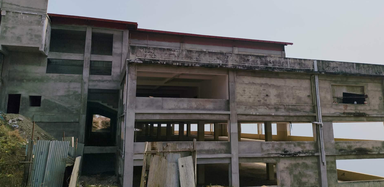 गोरखाको एउटा मतदान केन्द्रको नेतृत्व महिला कर्मचारीलाई