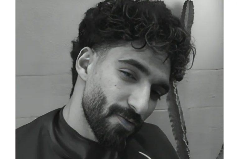 इरानमा सरकार विरोधी प्रदर्शन, एक जनाको मृत्यु