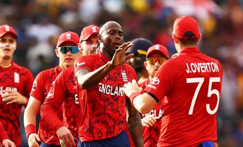 श्रीलंकामाथि इंग्ल्यान्डको प्रभावशाली जित