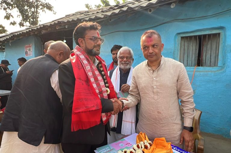 रास्वपा बागमती प्रदेश समितिका उपसभापति हुमागाईँ कांग्रेस प्रवेश