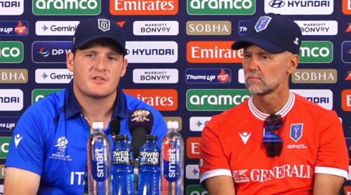 इटलीको जित फ्रन्ट पेजको हेडलाइन हो : इटलियन प्रशिक्षक डेभिडसन