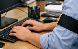 सबइन्जिनियर यादव हत्या घटना : छानबिनको माग राखेर कर्मचारीले गरे पेनडाउन  