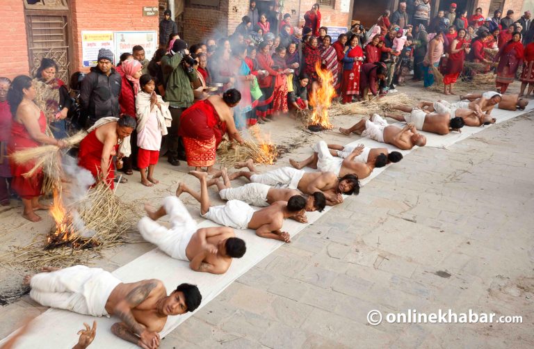 सकियो एक महिने माधवनारायण व्रत (तस्वीरहरू)