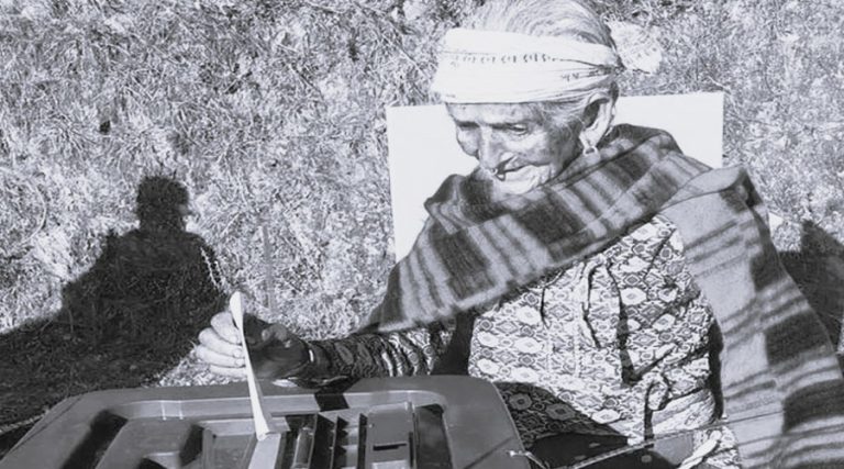 बैतडीकी ‘भोटिङ पोस्टर वुमन’ भनेर चिनिने भट्टको ११६ वर्षमा निधन