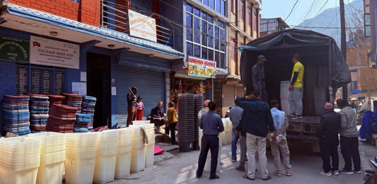 बागलुङ आइपुगे मतपत्र र निर्वाचन सामाग्री