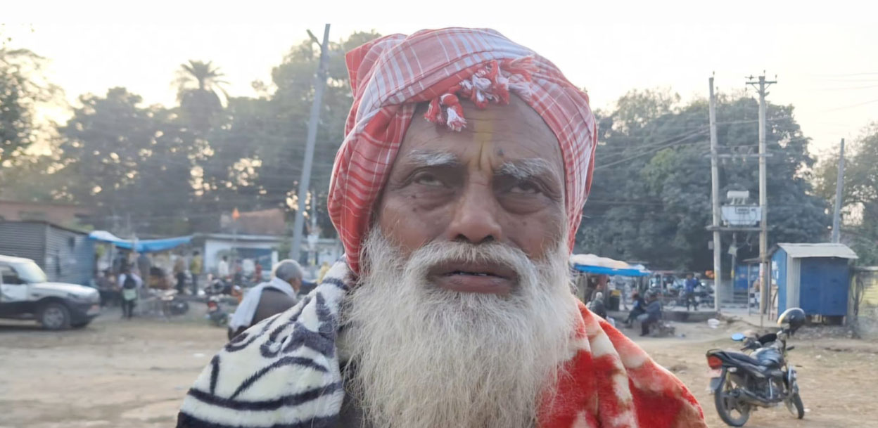 छोरा-बुहारीले नागरिकता पाए, बुवा अझै प्रतीक्षामा