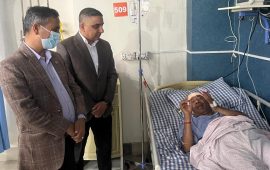 धादिङ बस दुर्घटनाका घाइते भेट्न गृहमन्त्री अस्पतालमा