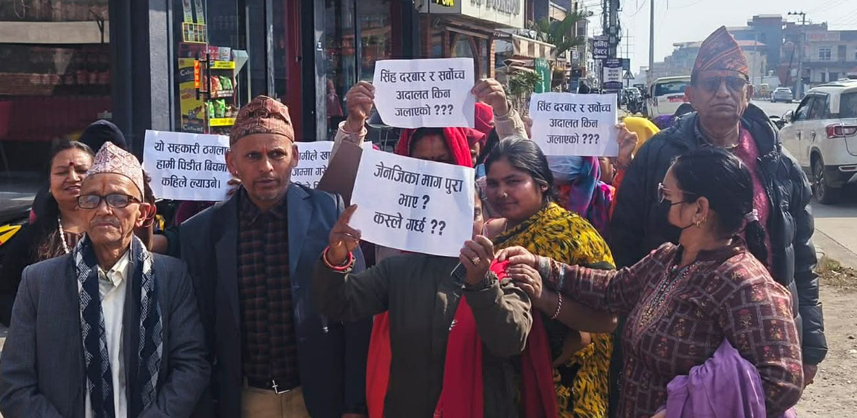 रुपन्देही–२ को घरदैलोमा हिंडेका रास्वपा उम्मेदवारविरुद्ध सहकारी पीडितले गरे नाराबाजी