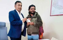 सर्लाहीमा आमाको नामबाट पहिलोपटक नागरिकता