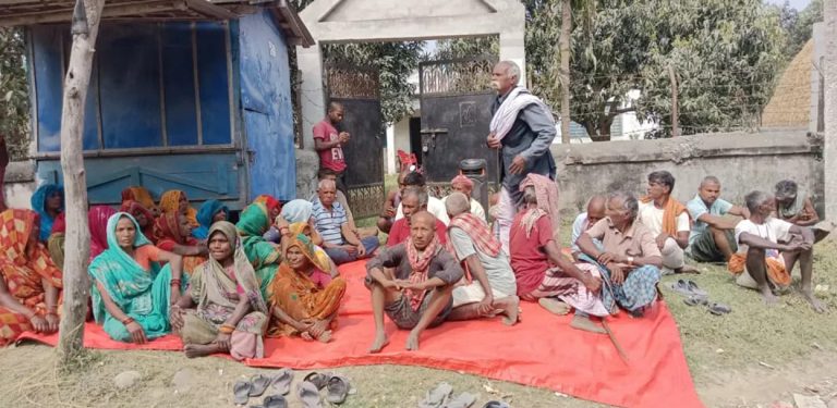 सिरहाको हरकट्टी र कुन्डलपुरमा मतदान केन्द्र माग