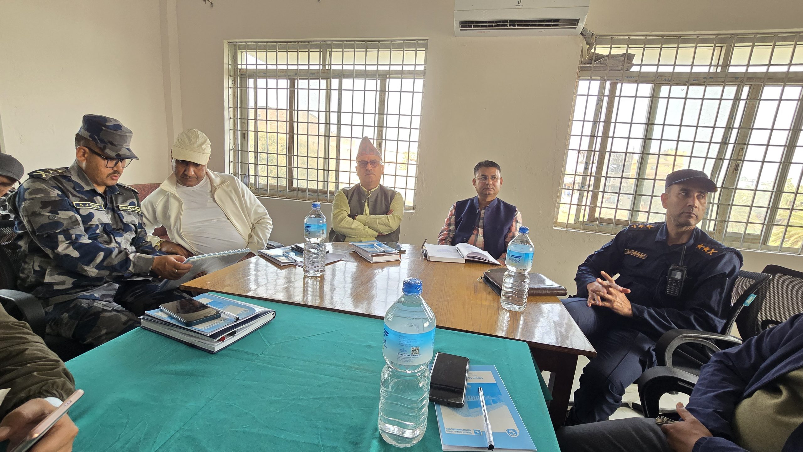 सिरहामा प्रशासनको आग्रह : होली घरमै मनाउनू