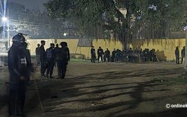 सिरहा कारागारमा तनाव : नाइके पक्राउ परेपछि कैदीबन्दीले गरे आगजनी र तोडफोड