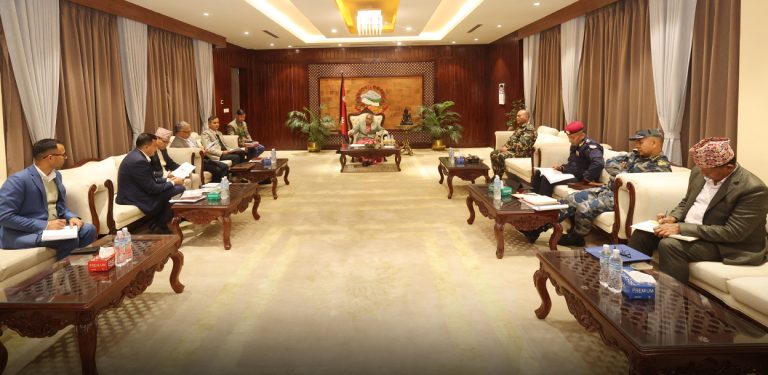 सबै सुरक्षा निकायका प्रमुखलाई बोलाएर प्रधानमन्त्रीले लिइन् ब्रिफिङ