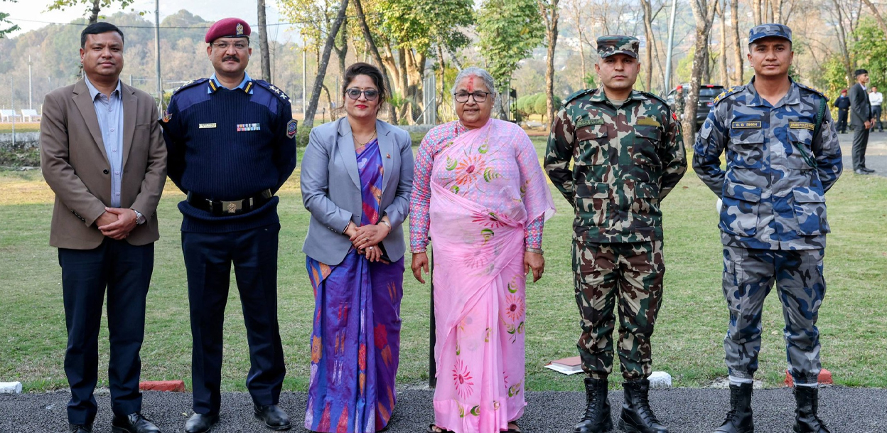 देश दौडाहामा प्रधानमन्त्री, गण्डकीको ‘ब्रिफिङ’- हिउँ परे ४५ ठाउँ प्रभावित हुनसक्छ