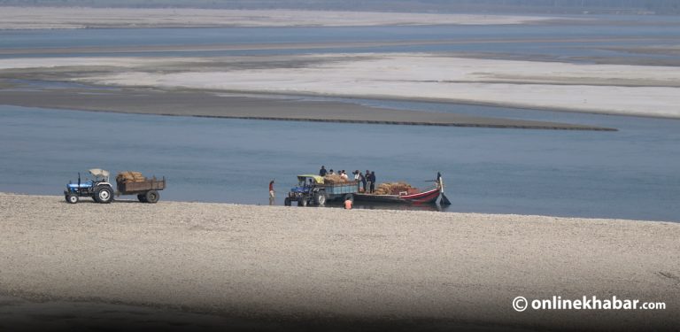 नवलपरासी-१ : नागरिकता र लालपुर्जा नपाएर आजित सुस्तावासी