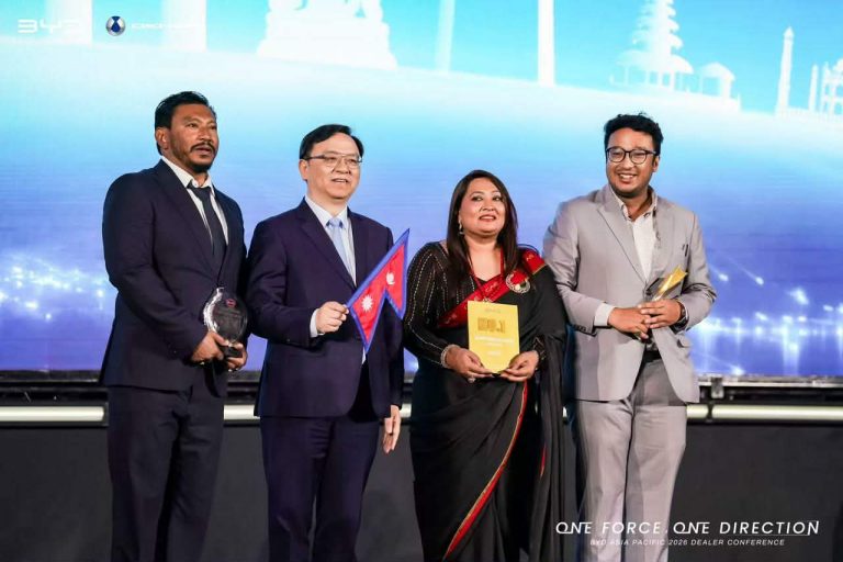 बीवाईडी नेपाललाई एकसाथ तीन प्रतिष्ठित अवार्ड