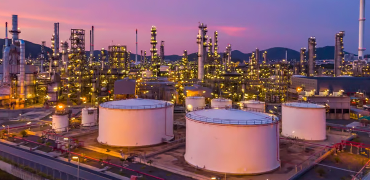 मध्यपूर्व तनाव :  तेल र ग्यासको अन्तर्राष्ट्रिय मूल्य उकालो लाग्दै