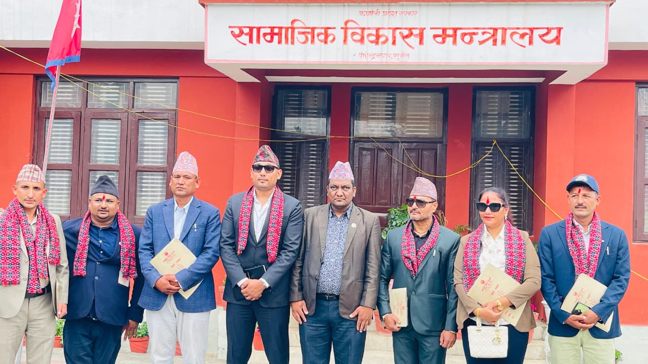 कर्णाली प्रदेश खेलकुद परिषद्का नवनियुक्त सदस्य–सचिव चन्दले लिए शपथ