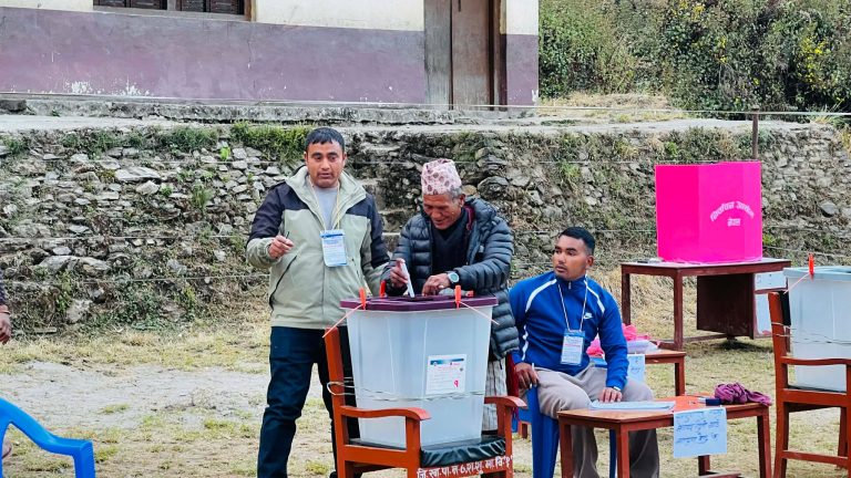 ११ बजेसम्म देशभरि खस्यो १०.१८ प्रतिशत मत