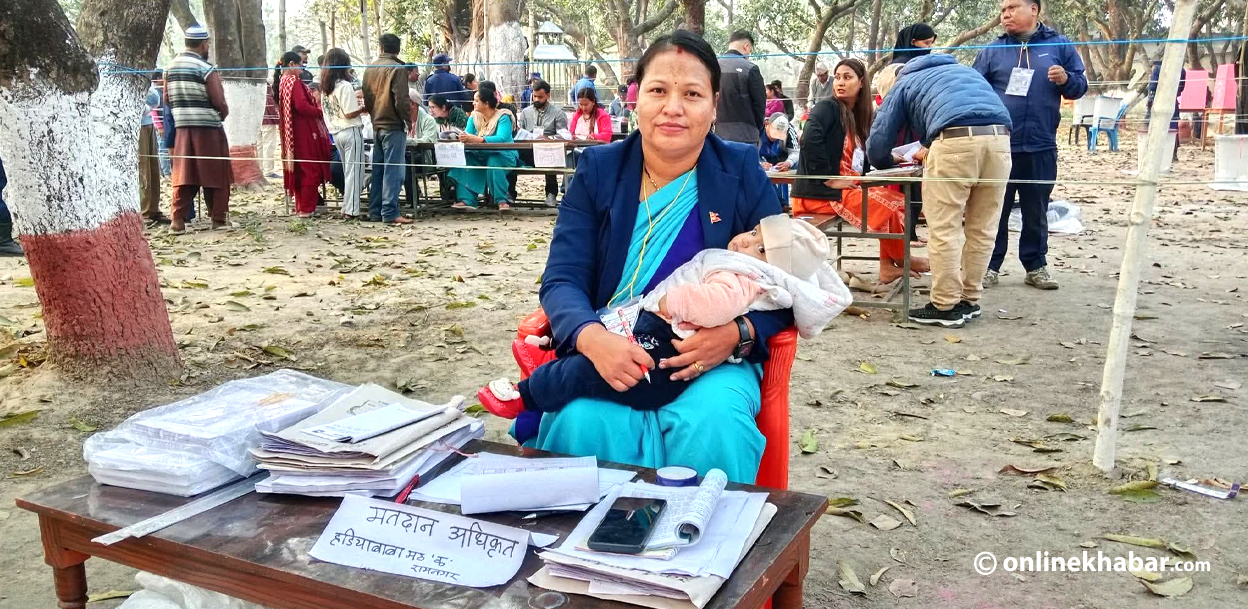 काखमा छोरी, हातमा जिम्मेवारी