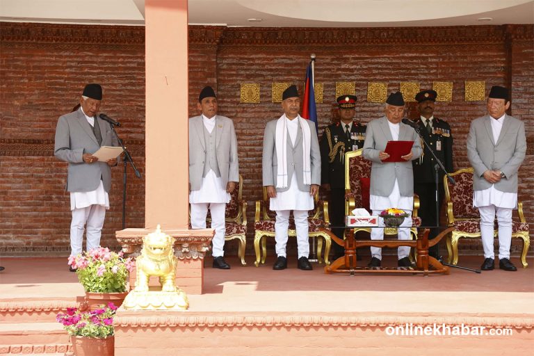 प्रतिनिधि सभाका ज्येष्ठ सदस्य केसीले लिए शपथ