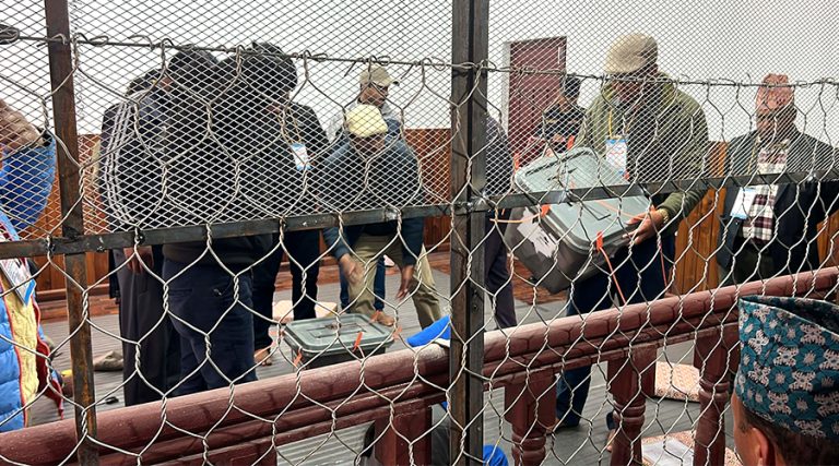 बैतडीमा मतगणना सुरु