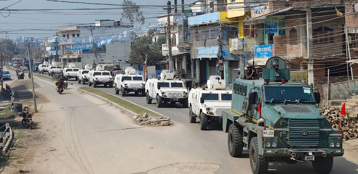 सर्लाहीमा बख्तरबन्द गाडीसहित नेपाली सेनाको गस्ती