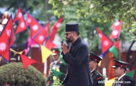 शपथ सकेर राष्ट्रपति कार्यालयबाट बाहिरिए प्रधानमन्त्री बालेन