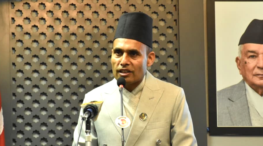 कर्मचारीलाई सञ्चारमन्त्रीको निर्देशन- अपेक्षा धेरै छन्, जनताले अनुभूति गर्नेगरी काम गर्नुस्