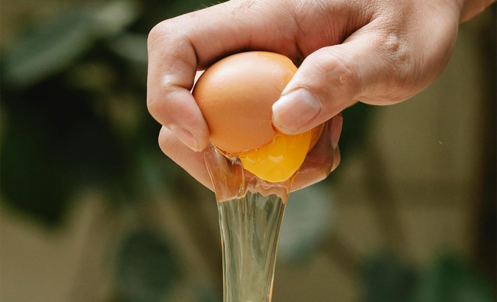 फार्ममा सस्तो, पसलमा महँगो, अन्डाको मूल्यमा बिचौलियाको लुट