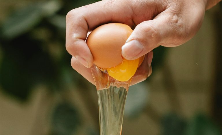 फार्ममा सस्तो, पसलमा महँगो, अन्डाको मूल्यमा बिचौलियाको लुट