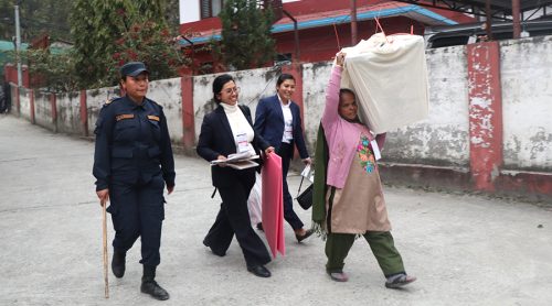 गण्डकीमा ६० प्रतिशत मत खस्यो, कतै आजै, कतै भोलिबाट मतगणना