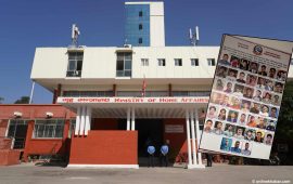 मन्त्रालयका भित्तामा सुशासन कुरिरहेका योद्धाहरु