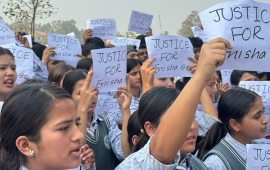 इनिसा मृत्यु प्रकरण : न्याय माग्दै सुर्खेतमा विद्यार्थीको प्रदर्शन 