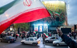 इरानमा ‘डिजिटल अन्धकार’, एक महिनादेखि इन्टरनेट बन्द