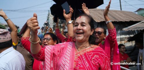 झापा-५ : मतगणनास्थल बाहिर गुञ्जिरहेछ ‘बालेन सरकार’