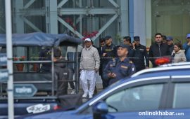 ओलीलाई स्वास्थ्य परीक्षण गर्न टिचिङ अस्पताल लगियो