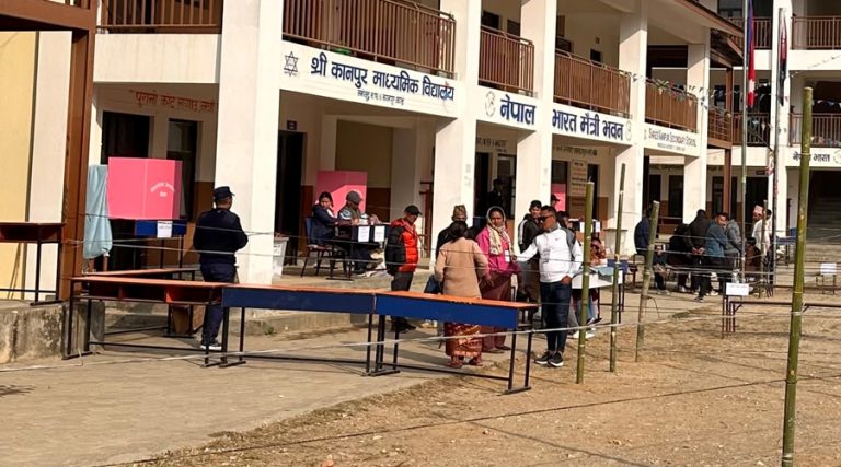 काभ्रेमा १० बजेसम्म ७ प्रतिशत मत खस्यो