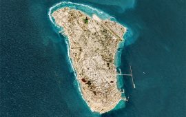 खाडी क्षेत्रमा ‘हजारौं’ अमेरिकी सैनिक प्रस्थान, खार्ग टापुमा नजर