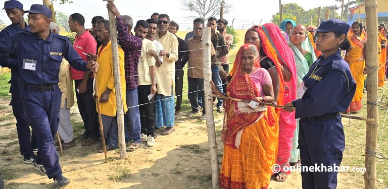 मधेशमा भयरहित निर्वाचन, उत्साहित मतदाता  