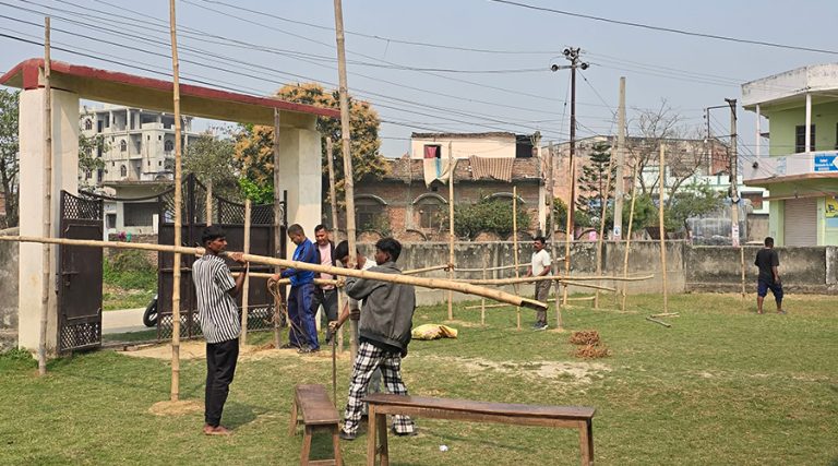 रौतहटका सबै मतदान केन्द्रमा पुग्यो निर्वाचन सामग्री