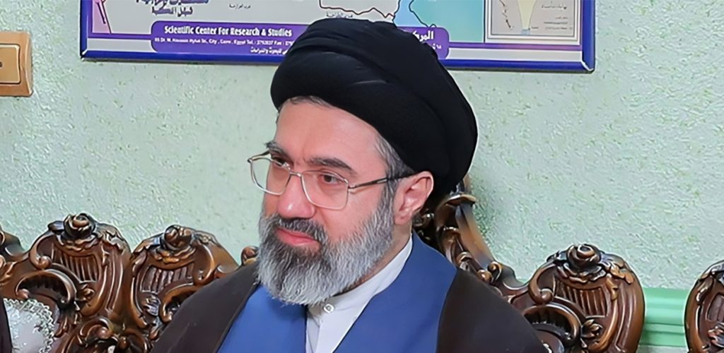 को हुन् इरानका नयाँ सर्वोच्च नेता मोजतबा खामेनी ?