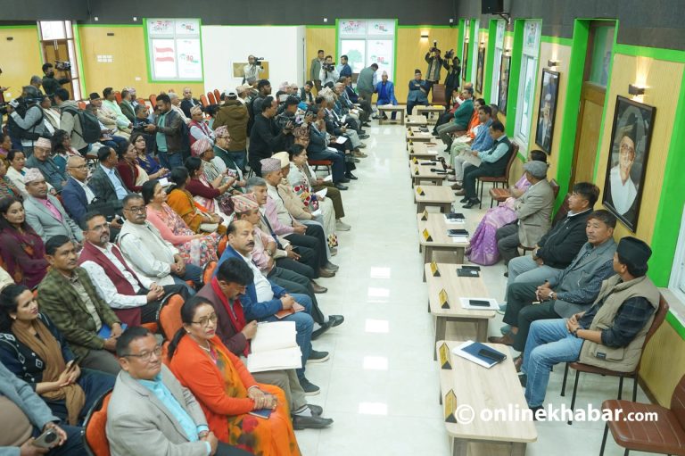 ‘कांग्रेस-एमालेको गठबन्धन सरकारले गर्नुपर्ने नगर्ने, नगर्नुपर्ने काम गर्दा पराजय भोगियो’