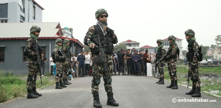 झापा-५ : अन्तिम परिणाम सार्वजनिक हुँदै, सुरक्षा व्यवस्था कडा (तस्वीरहरू)